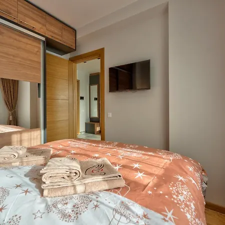 Thalia Kalman Apartment