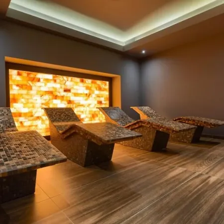 Thalia Kalman Apartment *